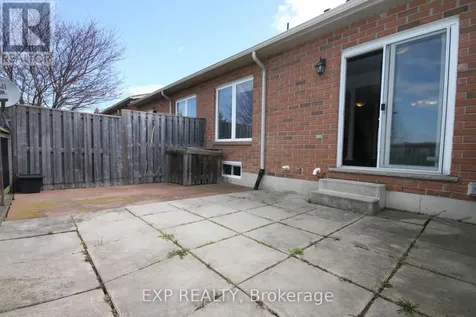 22 Geranium Avenue North Hamilton ON L0R 1P0