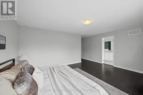 657 Dundonald Drive Ottawa ON K2J 6C6