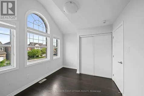657 Dundonald Drive Ottawa ON K2J 6C6