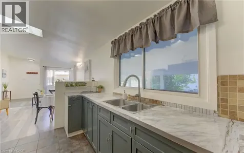 141 Franklin Street North Kitchener ON N2A 1Y3
