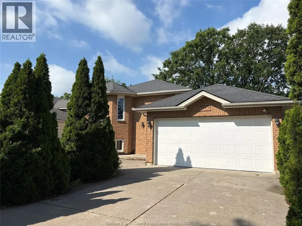 3717 Maguire Street Windsor ON N9E 4V3