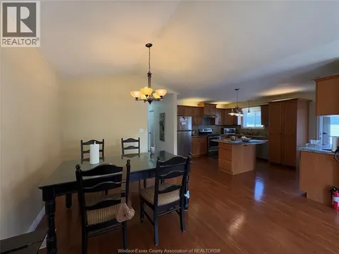 3717 Maguire Street Windsor ON N9E 4V3