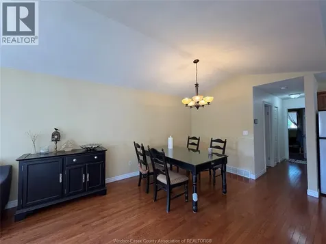 3717 Maguire Street Windsor ON N9E 4V3