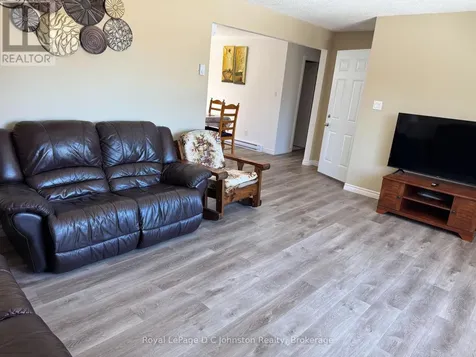 341 Palmerston Street Saugeen Shores ON N0H 2L0