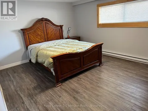 341 Palmerston Street Saugeen Shores ON N0H 2L0