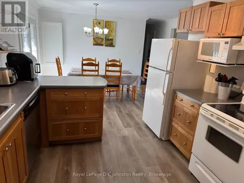 341 Palmerston Street Saugeen Shores ON N0H 2L0