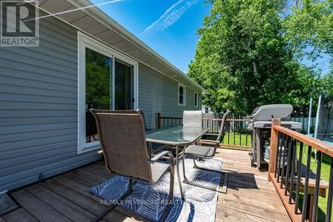 615 Lorne Street Laurentian Valley ON K8A 6T3