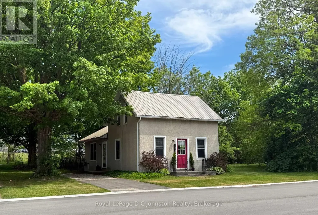 561 Wellington Street Saugeen Shores ON N0H 2C4