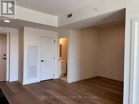 33 Erie Avenue Brantford ON N3S 2E7