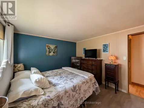 180 Westmount Drive South Orillia ON L3V 7A5