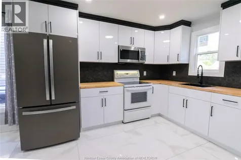 629 Stanley Windsor ON N8X 3B3