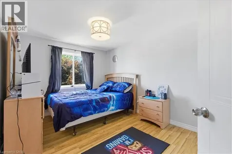 84 Westmeadow Drive Kitchener ON N2N 3P1