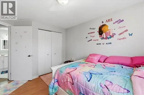 84 Westmeadow Drive Kitchener ON N2N 3P1