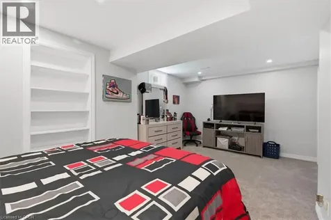 84 Westmeadow Drive Kitchener ON N2N 3P1