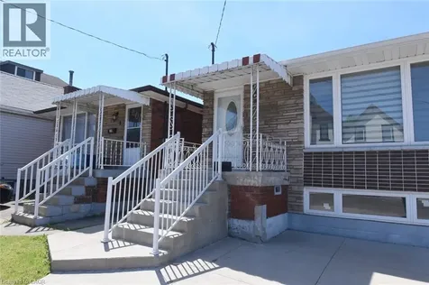 185 Rosslyn Avenue North Hamilton ON L8L 7P8