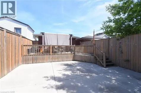 185 Rosslyn Avenue North Hamilton ON L8L 7P8