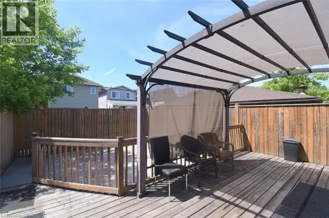 185 Rosslyn Avenue North Hamilton ON L8L 7P8