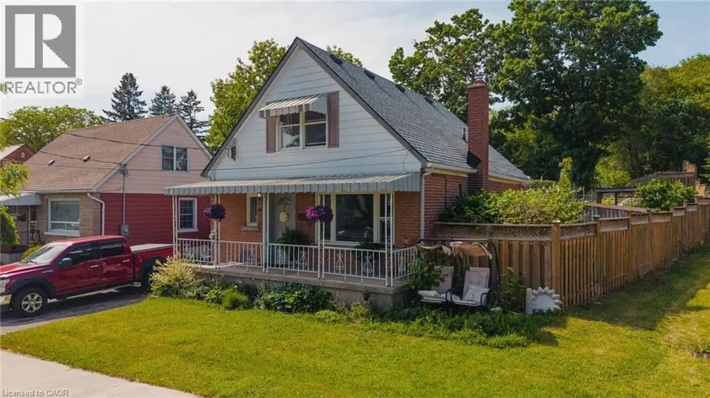 61 Hillview Street Kitchener ON N2H 5P9