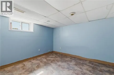 61 Hillview Street Kitchener ON N2H 5P9