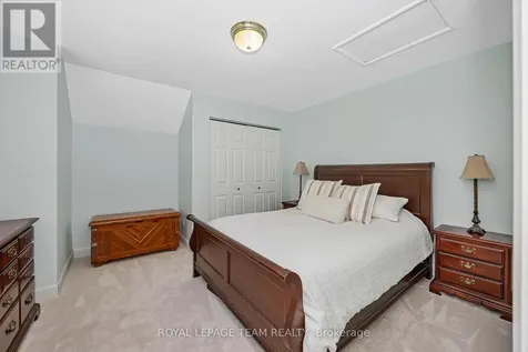 104 Sol Lane Ottawa ON K0A 3M0