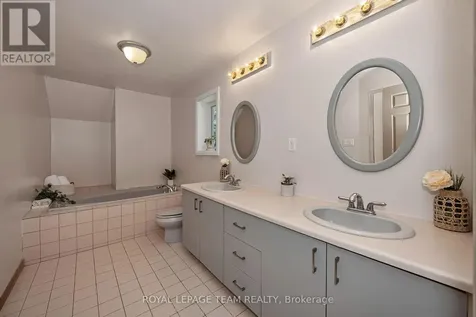 104 Sol Lane Ottawa ON K0A 3M0
