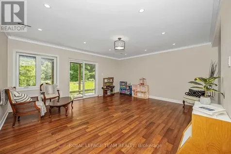 104 Sol Lane Ottawa ON K0A 3M0