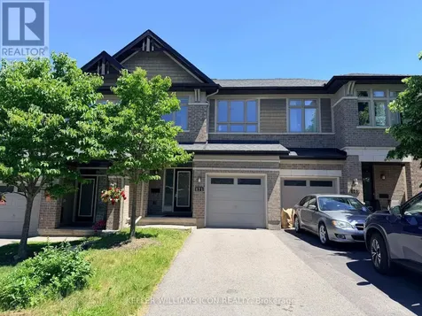 871 Fletcher Circle Ottawa ON K2T 0B8