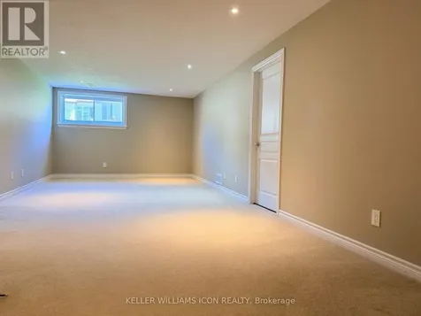871 Fletcher Circle Ottawa ON K2T 0B8