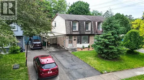 435 Lee Avenue Waterloo ON N2K 2G4