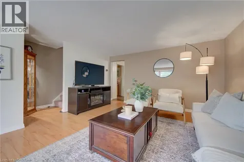 435 Lee Avenue Waterloo ON N2K 2G4