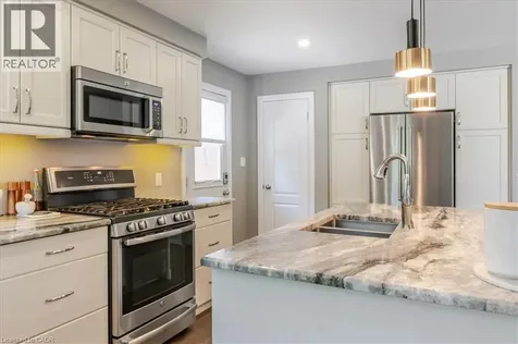 74 Greeningdon Drive Hamilton ON L9A 3A7