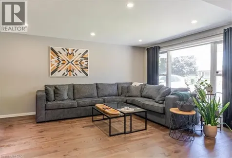 74 Greeningdon Drive Hamilton ON L9A 3A7