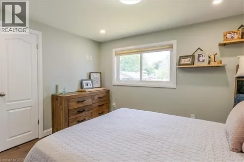 74 Greeningdon Drive Hamilton ON L9A 3A7