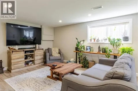 74 Greeningdon Drive Hamilton ON L9A 3A7