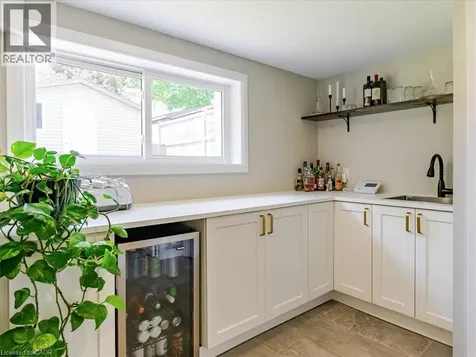 74 Greeningdon Drive Hamilton ON L9A 3A7