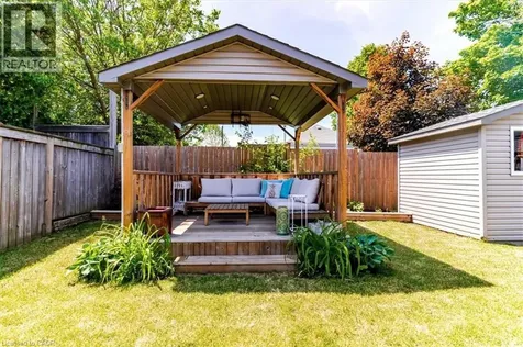 74 Greeningdon Drive Hamilton ON L9A 3A7