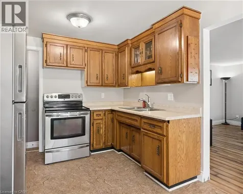 103 Belwood Crescent Kitchener ON N2C 1Z4
