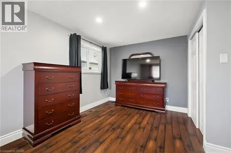 103 Belwood Crescent Kitchener ON N2C 1Z4