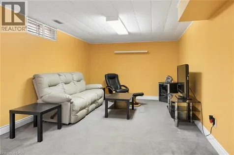 103 Belwood Crescent Kitchener ON N2C 1Z4