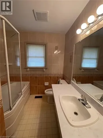 19 Hahn Place Kitchener ON N2M 1R4