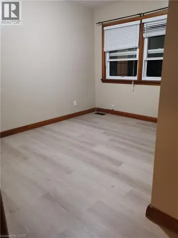 19 Hahn Place Kitchener ON N2M 1R4