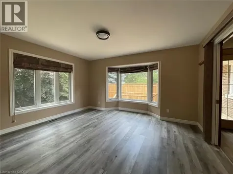 19 Hahn Place Kitchener ON N2M 1R4