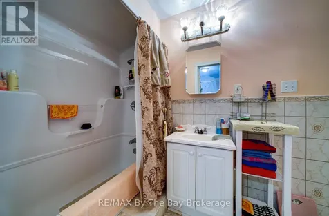 50 Donato Way Wasaga Beach ON L9Z 1R9