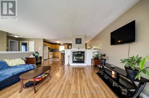 50 Donato Way Wasaga Beach ON L9Z 1R9