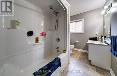 50 Donato Way Wasaga Beach ON L9Z 1R9