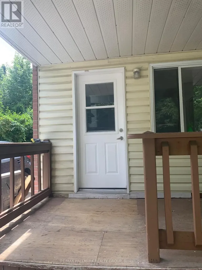 251 Marier Avenue Ottawa ON K1L 5P9