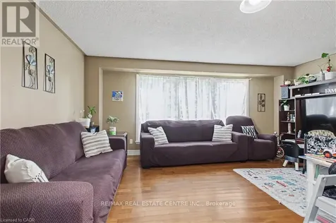 17 Hallmark Street Brantford ON N3P 1A6