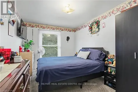 17 Hallmark Street Brantford ON N3P 1A6
