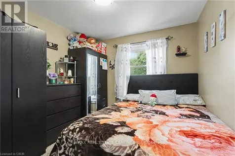 17 Hallmark Street Brantford ON N3P 1A6