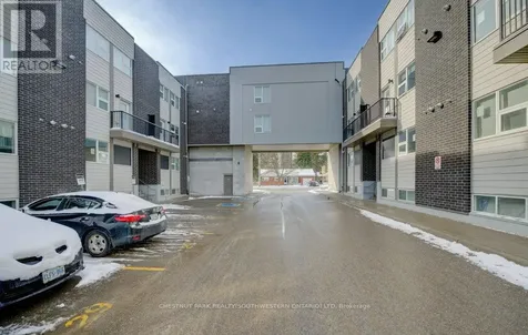 338 Albert Street Waterloo ON N2L 3T8